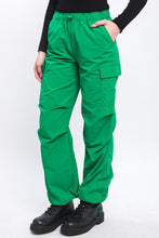 Load image into Gallery viewer, Loose Fit Parachute Cargo Pants