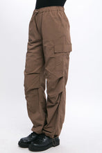 Load image into Gallery viewer, Loose Fit Parachute Cargo Pants